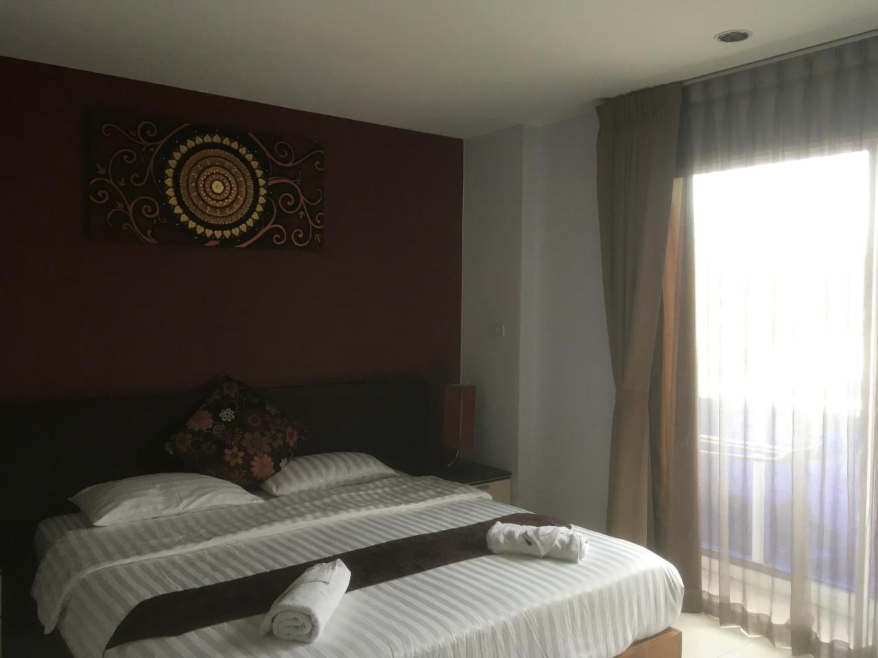 Rama Kata Beach Hotel Экстерьер фото